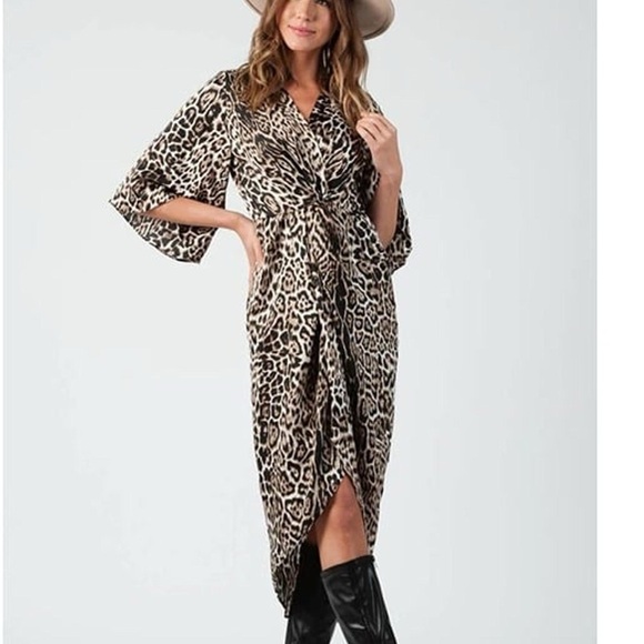 Lucca Women’s Leopard Dress Midi Gathered Faux Wrap Dress Cocktail Party Small - Picture 1 of 9